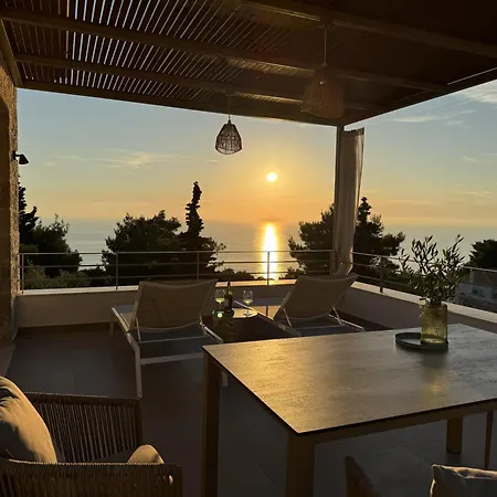Limestone House Villa